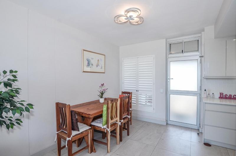 To Let 1 Bedroom Property for Rent in Dolphin Beach Western Cape